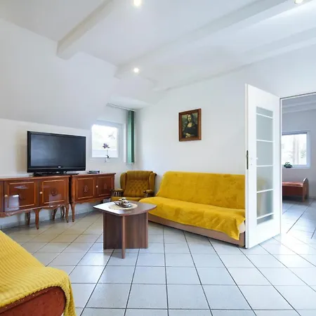 Apartment Gryf Mare *